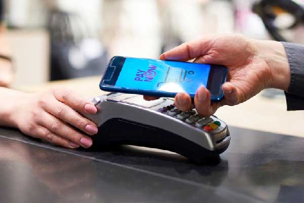 东方汇理表示 客户正在“大规模”将资产重新配置到欧洲