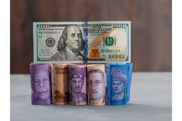 东方汇理表示 客户正在“大规模”将资产重新配置到欧洲